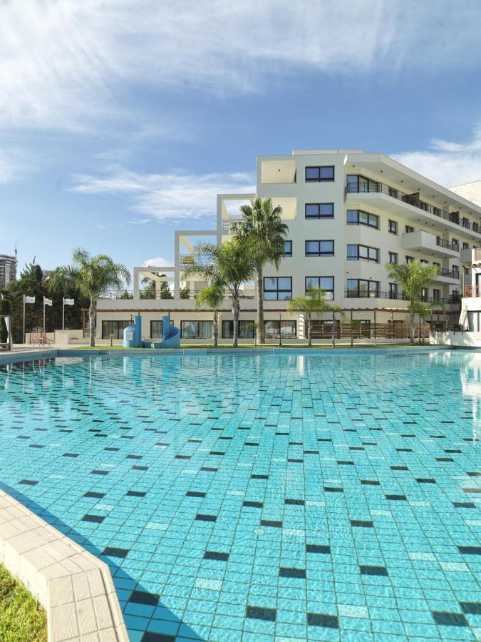 Zavos Aqua Park Vacation Club Lejlighed Limassol Eksteriør billede